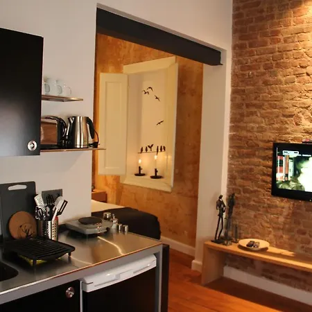 Serdar-i Ekrem 59 Apartment *