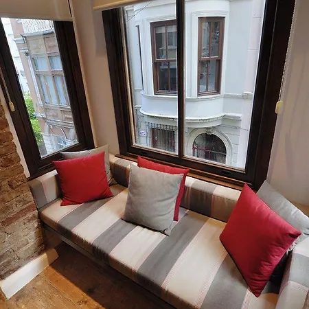 Serdar-i Ekrem 59 Apartment Istanbul